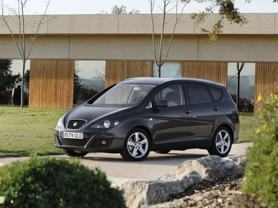  Seat Altea XL 2009 года  (фото 16 из 17)